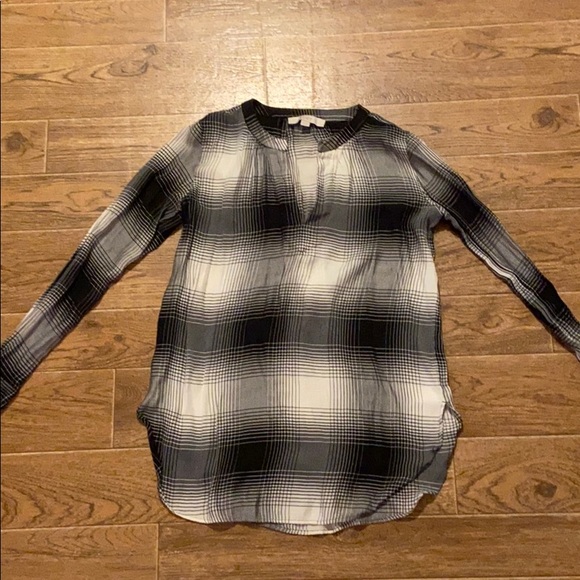 Loft | Black and white plaid Henley blouse - Picture 2 of 5